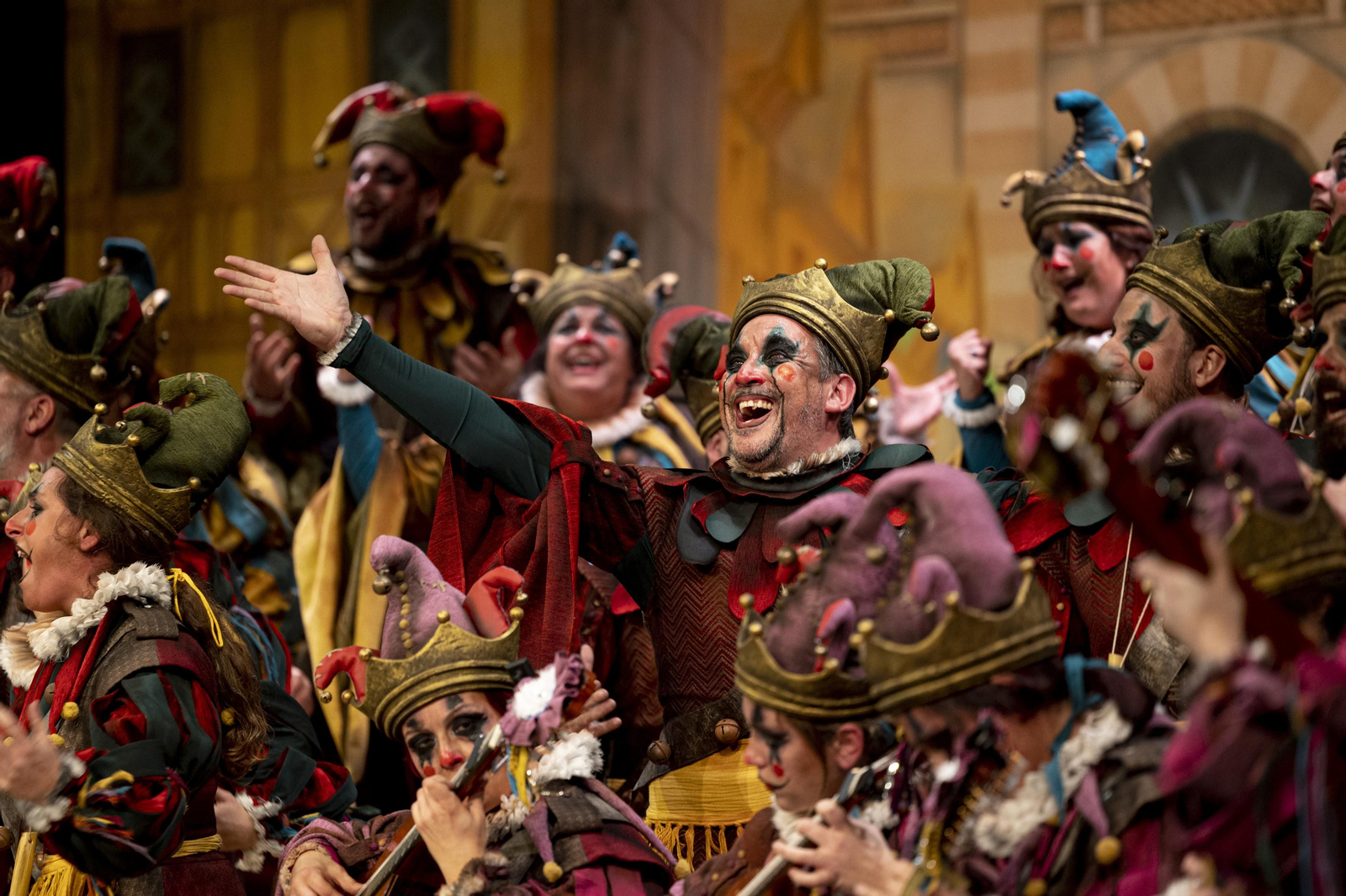 Coro La fiesta de los locos.