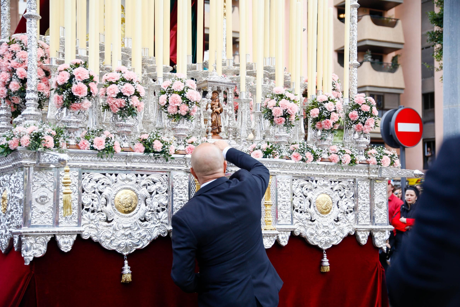 Coronación en la Semana Santa de Almería 2025