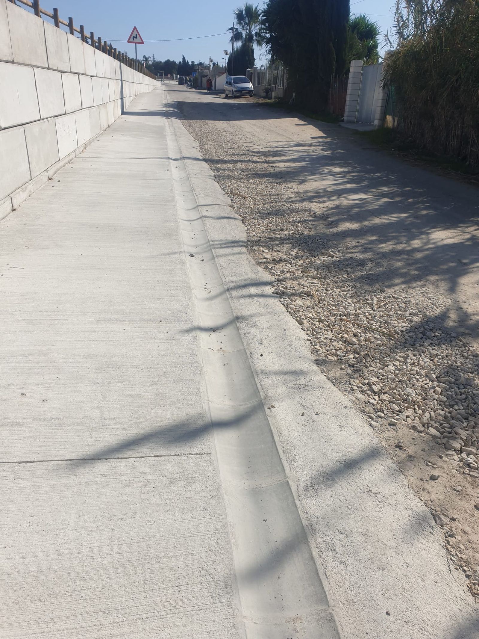 Calle Alenar de Cuartillos, donde han denunciado problemas con la canalización de las aguas.