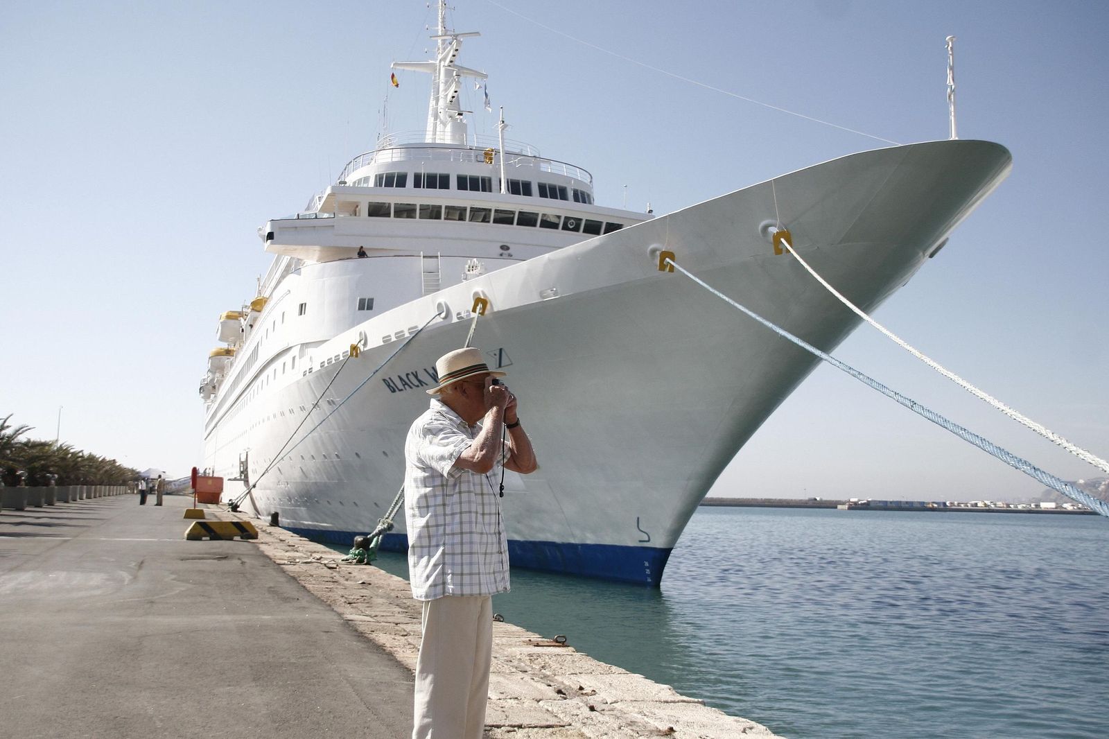 Crucero en el Puerto de Almería (Archivo)