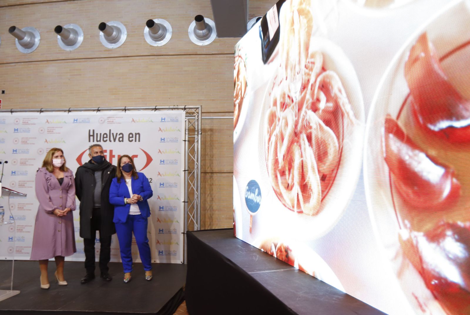 Imágenes de la presentación "Huelva en Fitur" en el foro Iberoamericano de la Rábida
