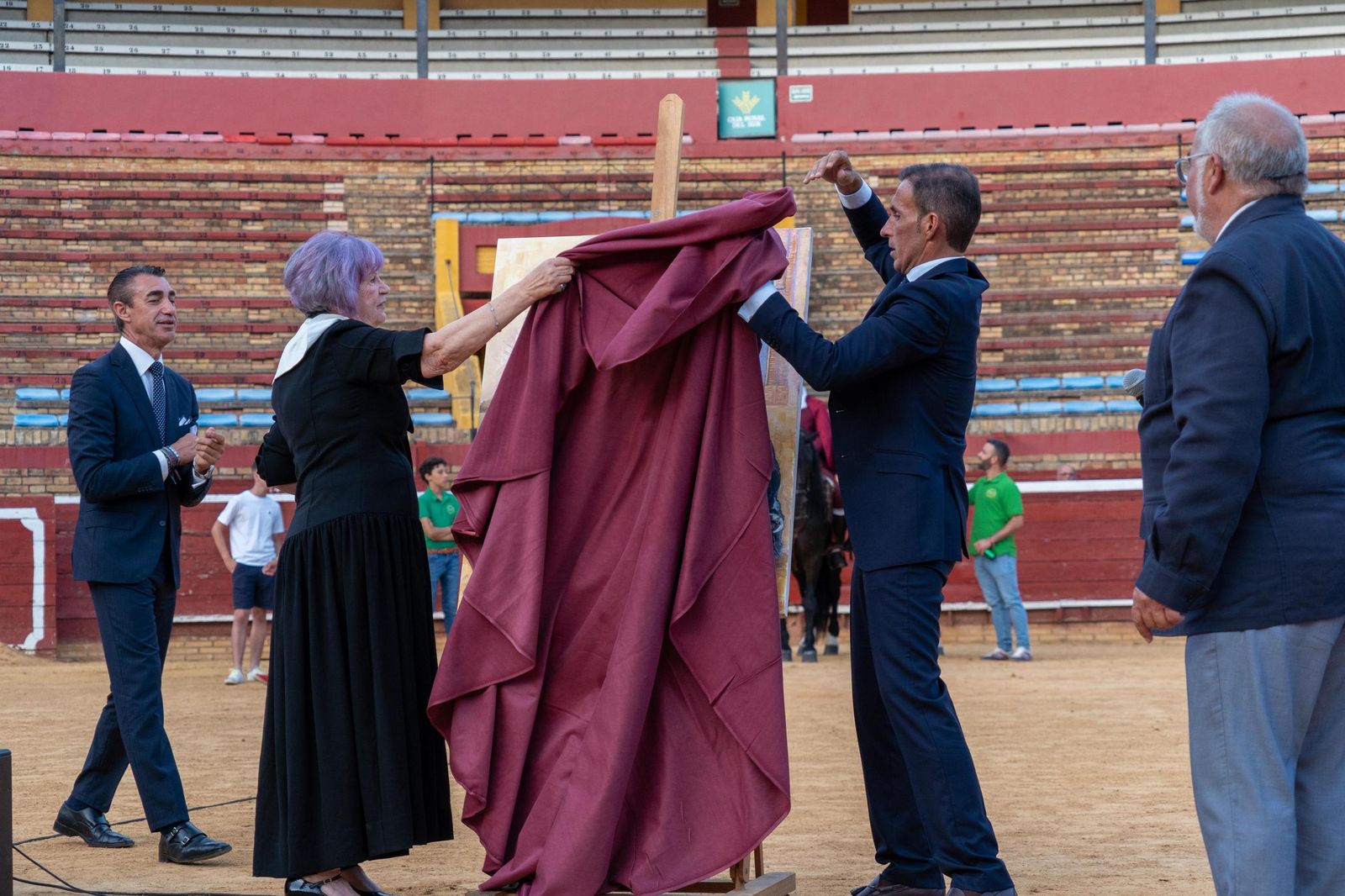 Imágenes de la presentación oficial de la Feria Taurina de Colombinas 2025.