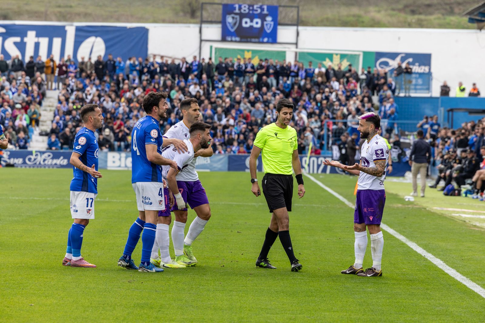 Las mejores imágenes del empate en el derbi entre Linares Deportivo y Real Jaén