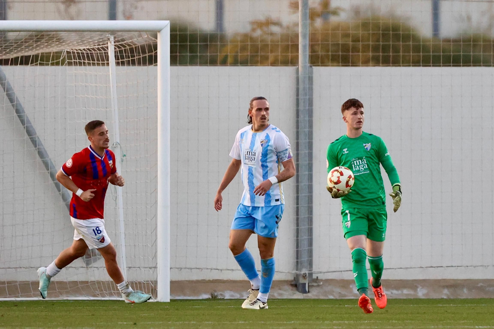 La victoria del Atlético Malagueño ante la UD Torre del Mar, en fotos