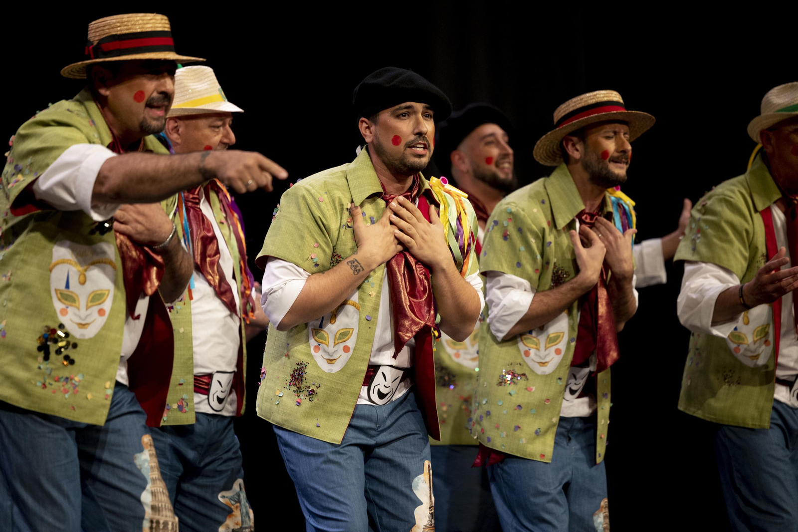 Comparsa 'Qué bonita es Cadi'