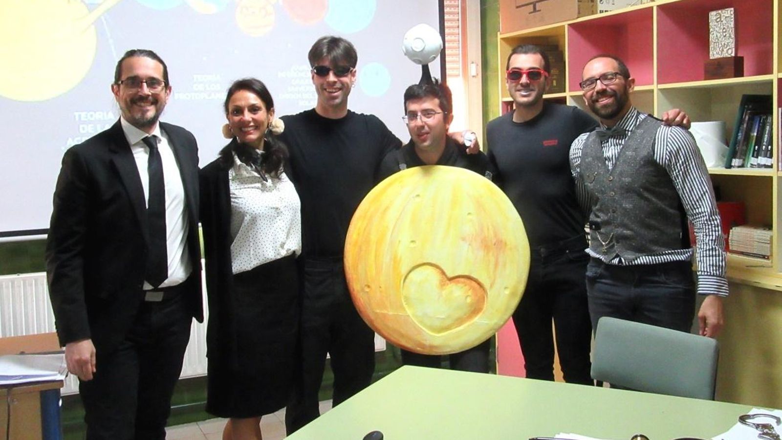 Emilio García, Sara Cazzoli, Alberto Peláez, Javier Méndez, Antonio Giménez y Manuel González, del Instituto de Astrofísica de Andalucía (CSIC). Emilio García, Sara Cazzoli, Alberto Peláez, Javier Méndez, Antonio Giménez y Manuel González, del Instituto de Astrofísica de Andalucía (CSIC).
