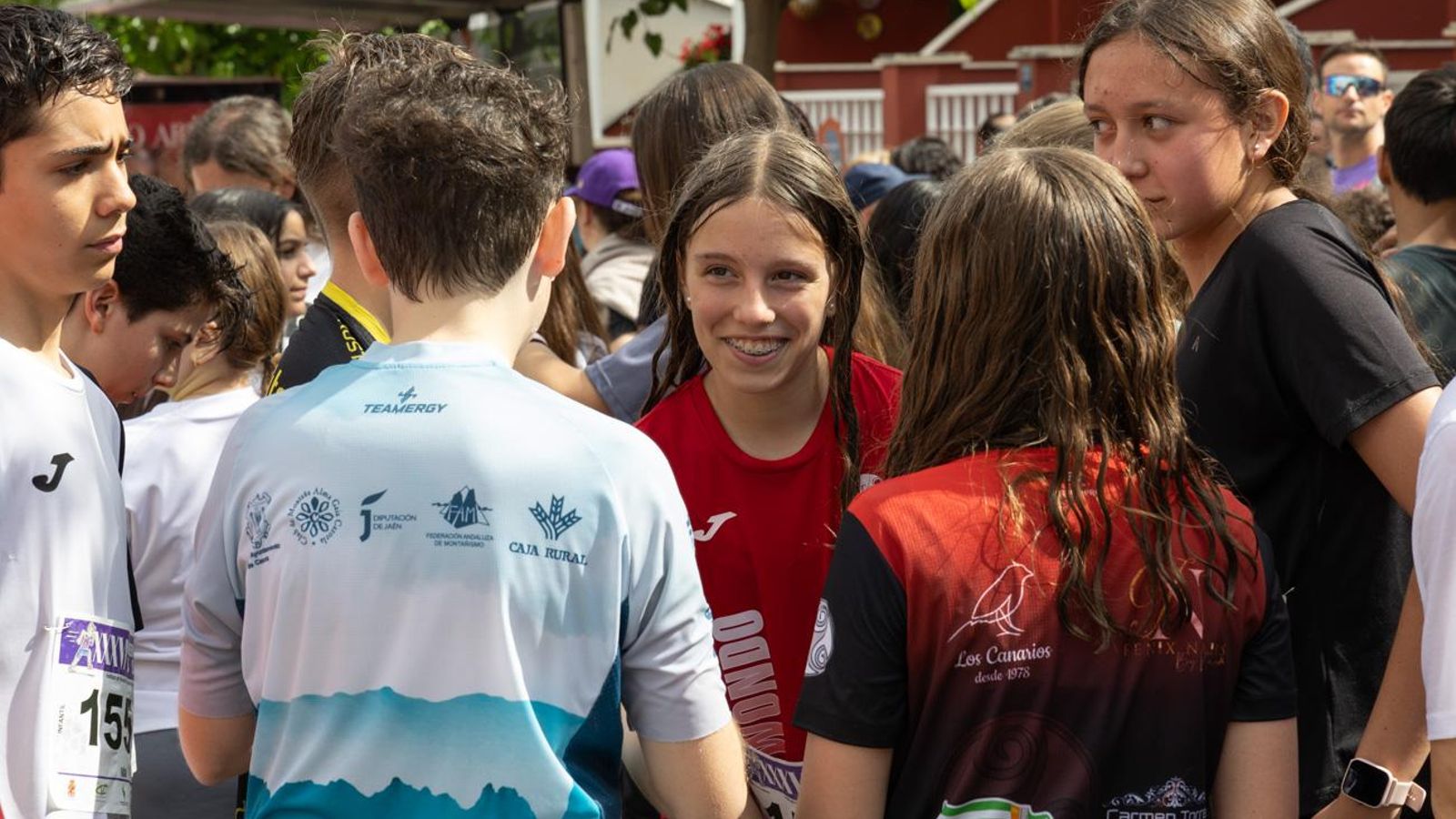 La carrera escolar de “La Gloria” que aúna inclusión y solidaridad, en imágenes