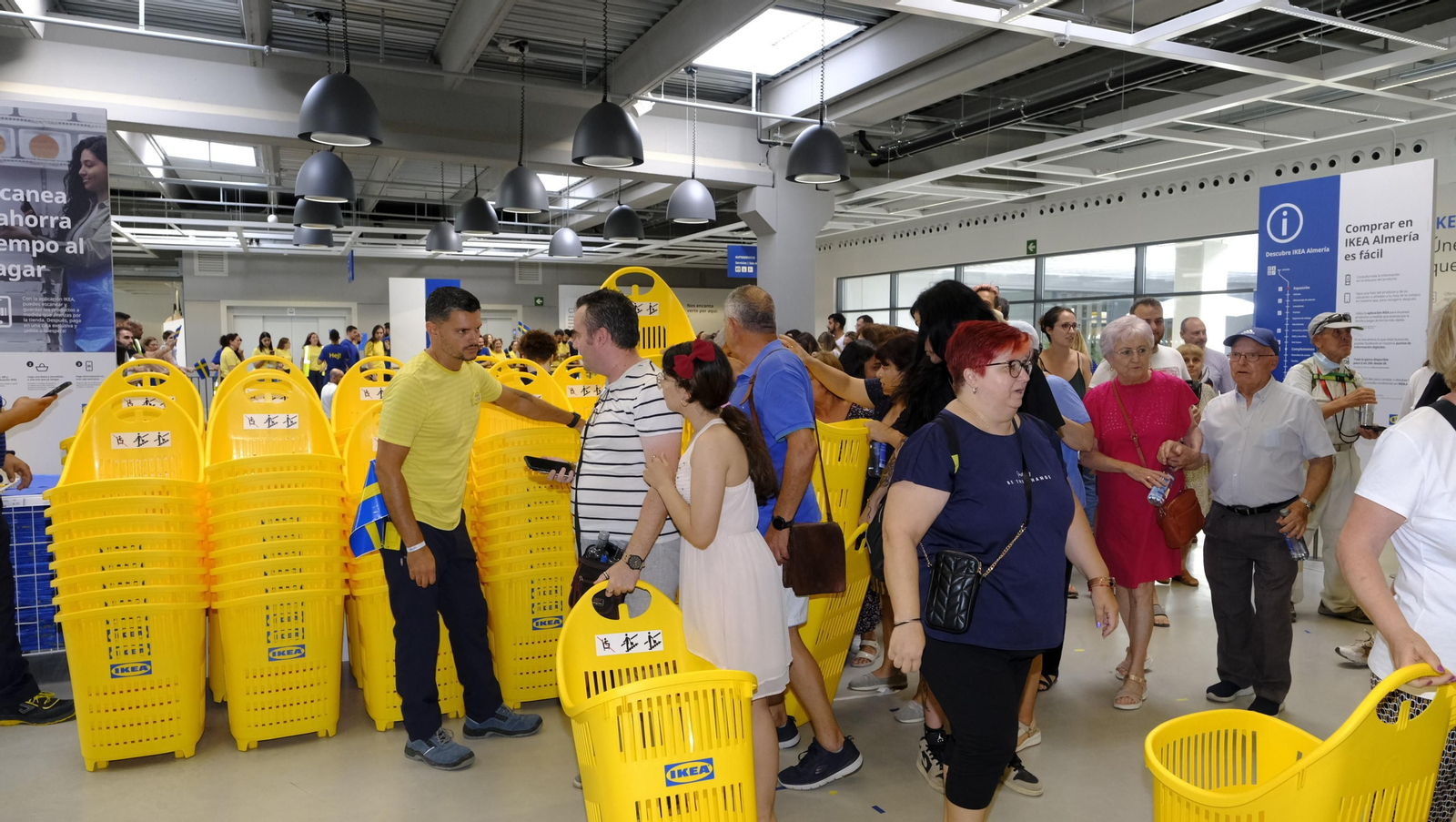 Imágenes de la inauguración de IKEA Almería
