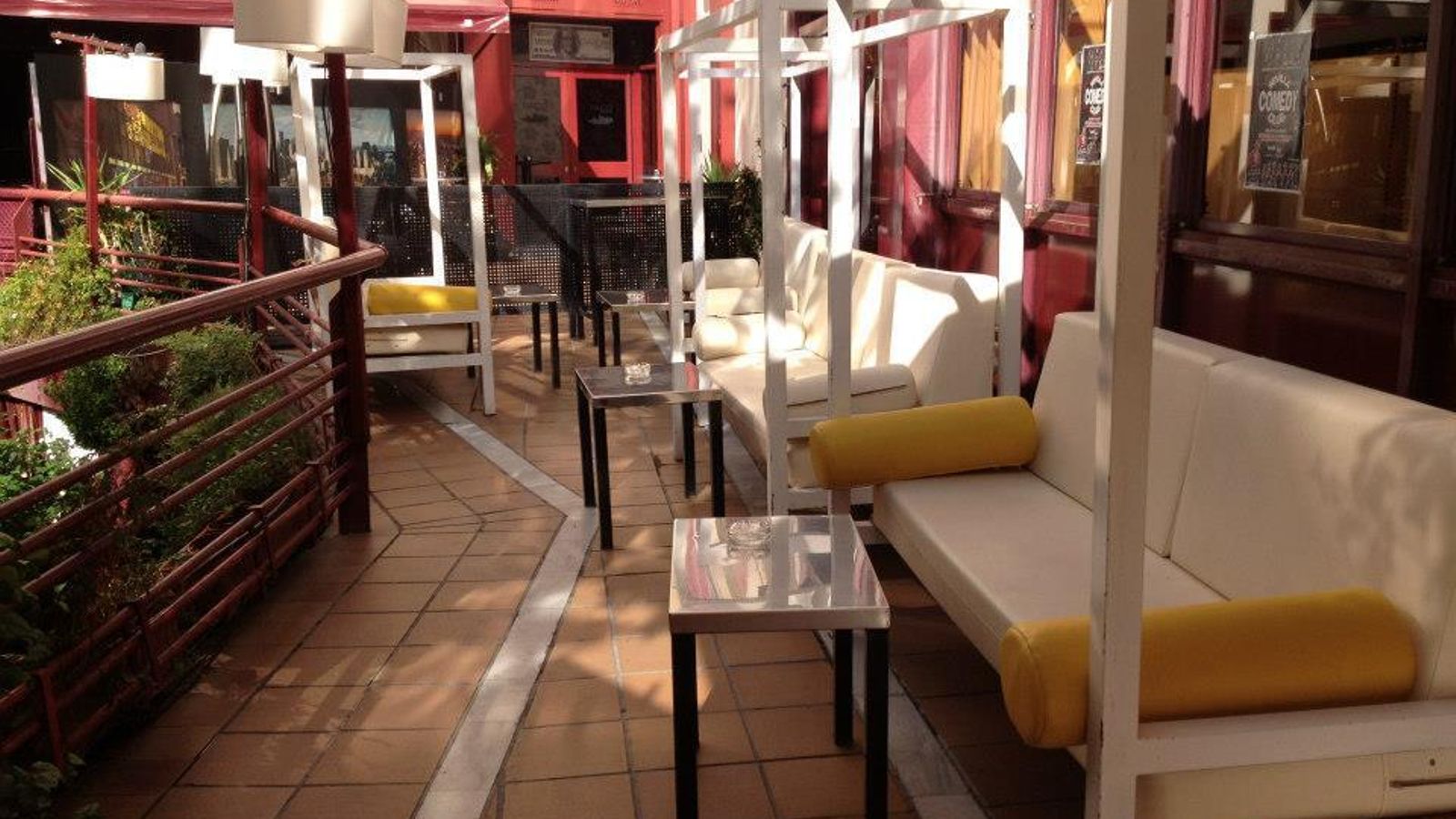 La terraza de Voulezbar