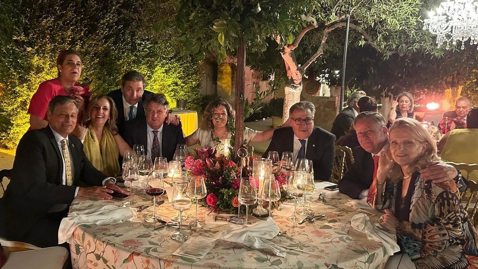 Constantino Álvarez, Marta Dodero, María José Donoso, Jose Manuel Holgado, Ángel Salas, Pilar Quintana, Juan Ignacio Zoido, Manuel Estrella y Beatriz Alcázar.