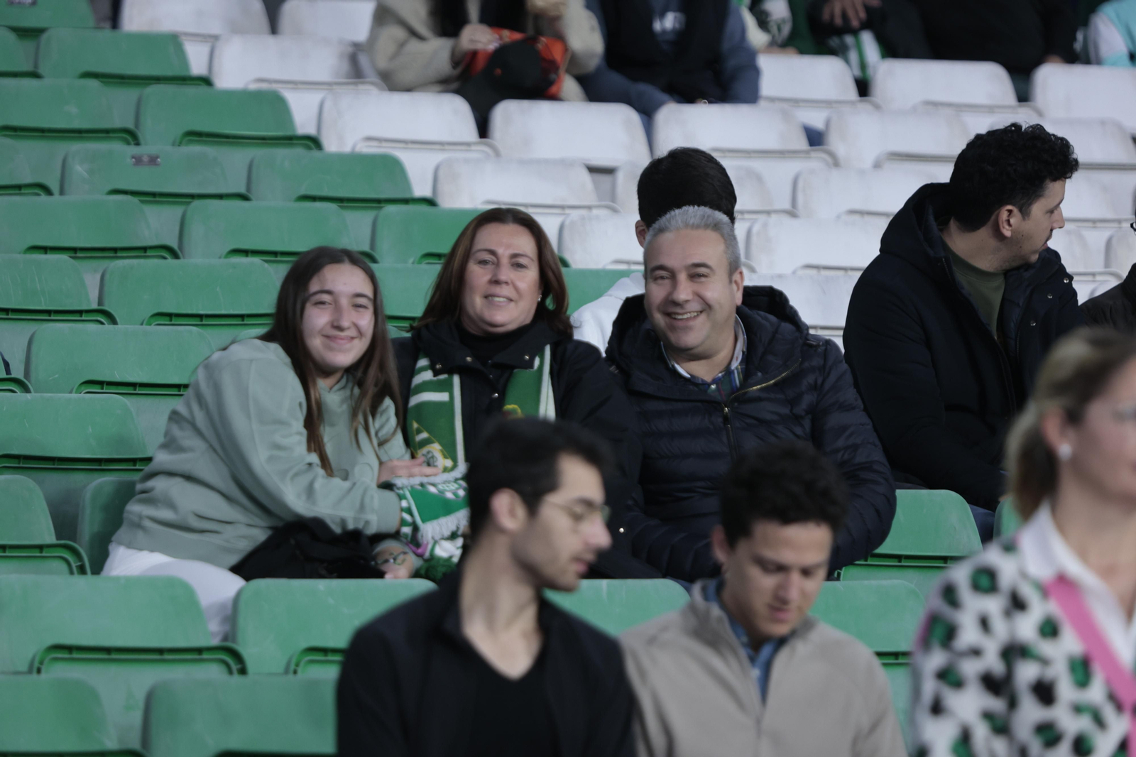 Búscate en las gradas del Villamarín