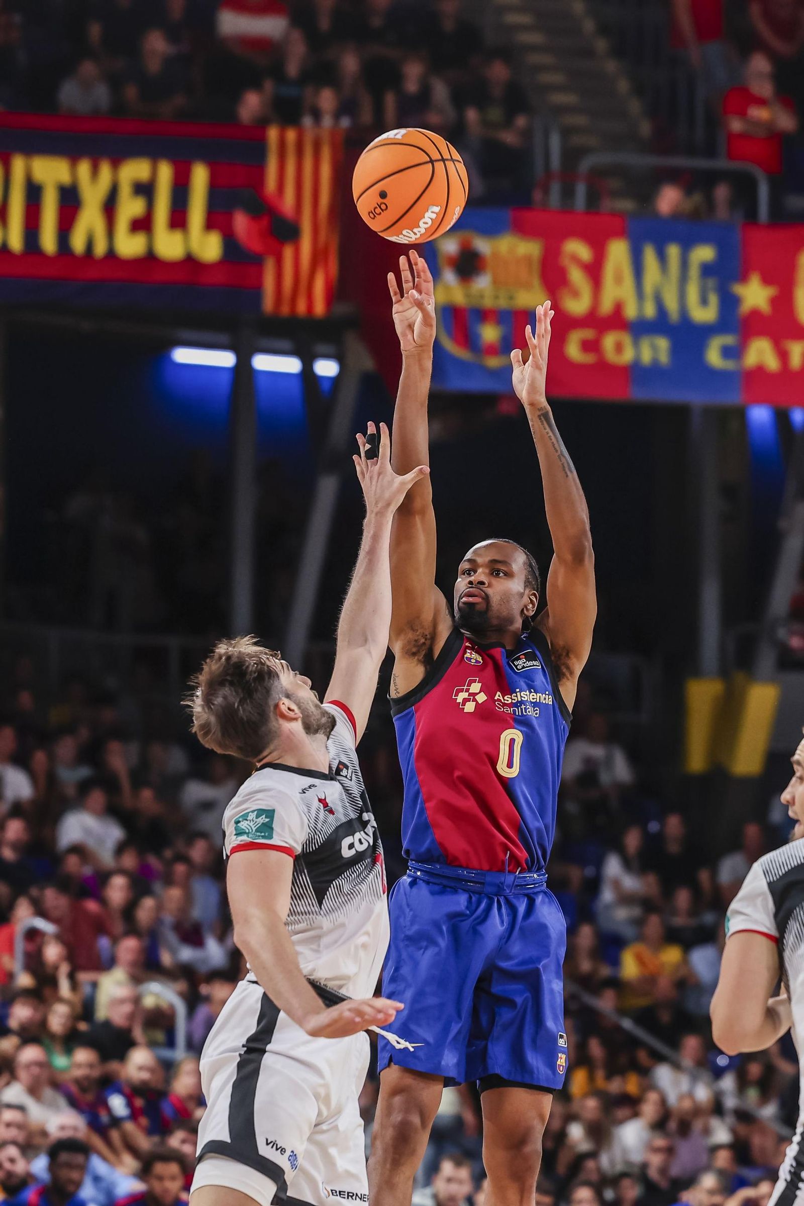 Las mejores imágenes del partido del Covirán Granada en el Palau