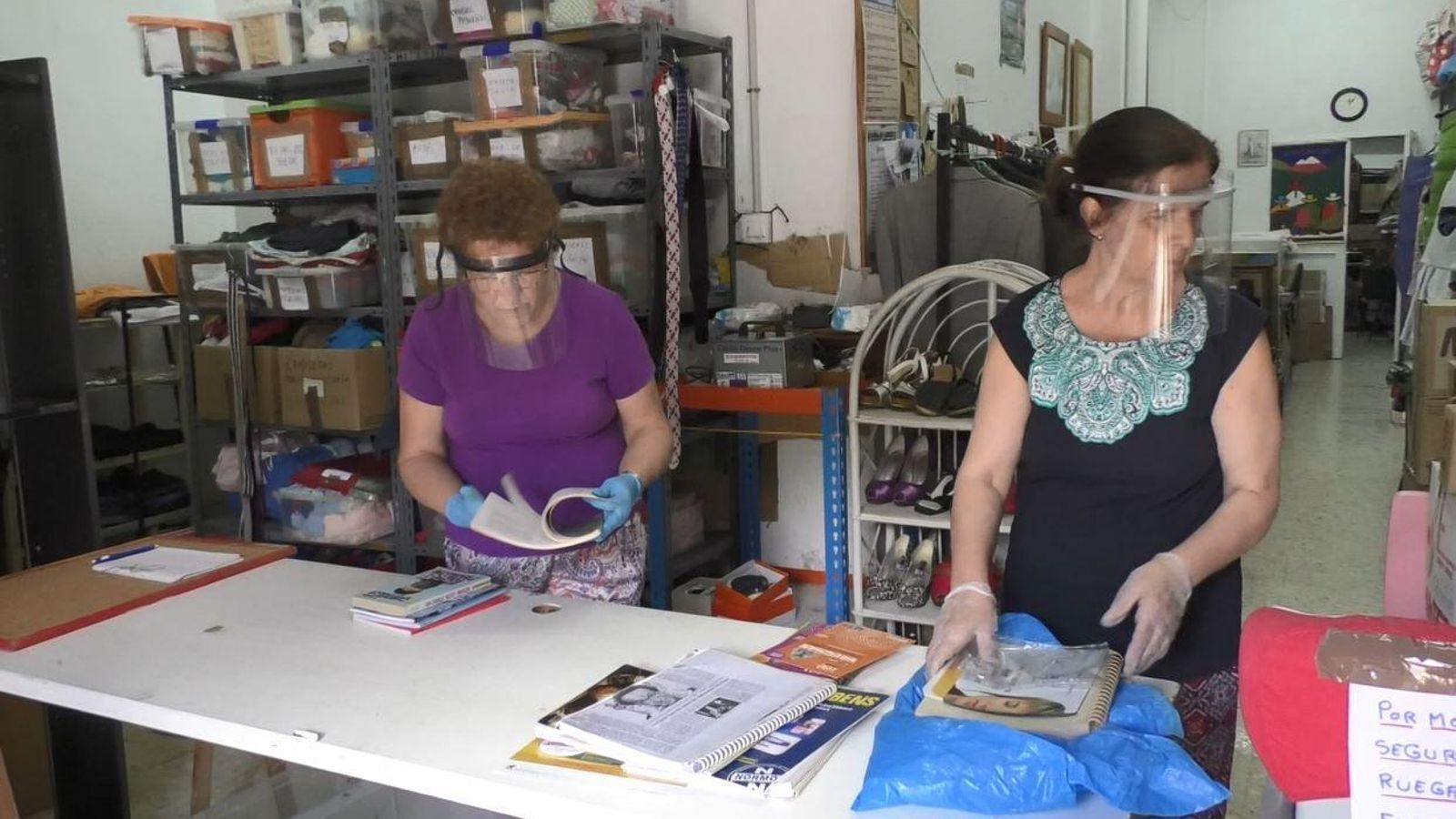 Voluntaria de Madre Coraje durante la pandemia