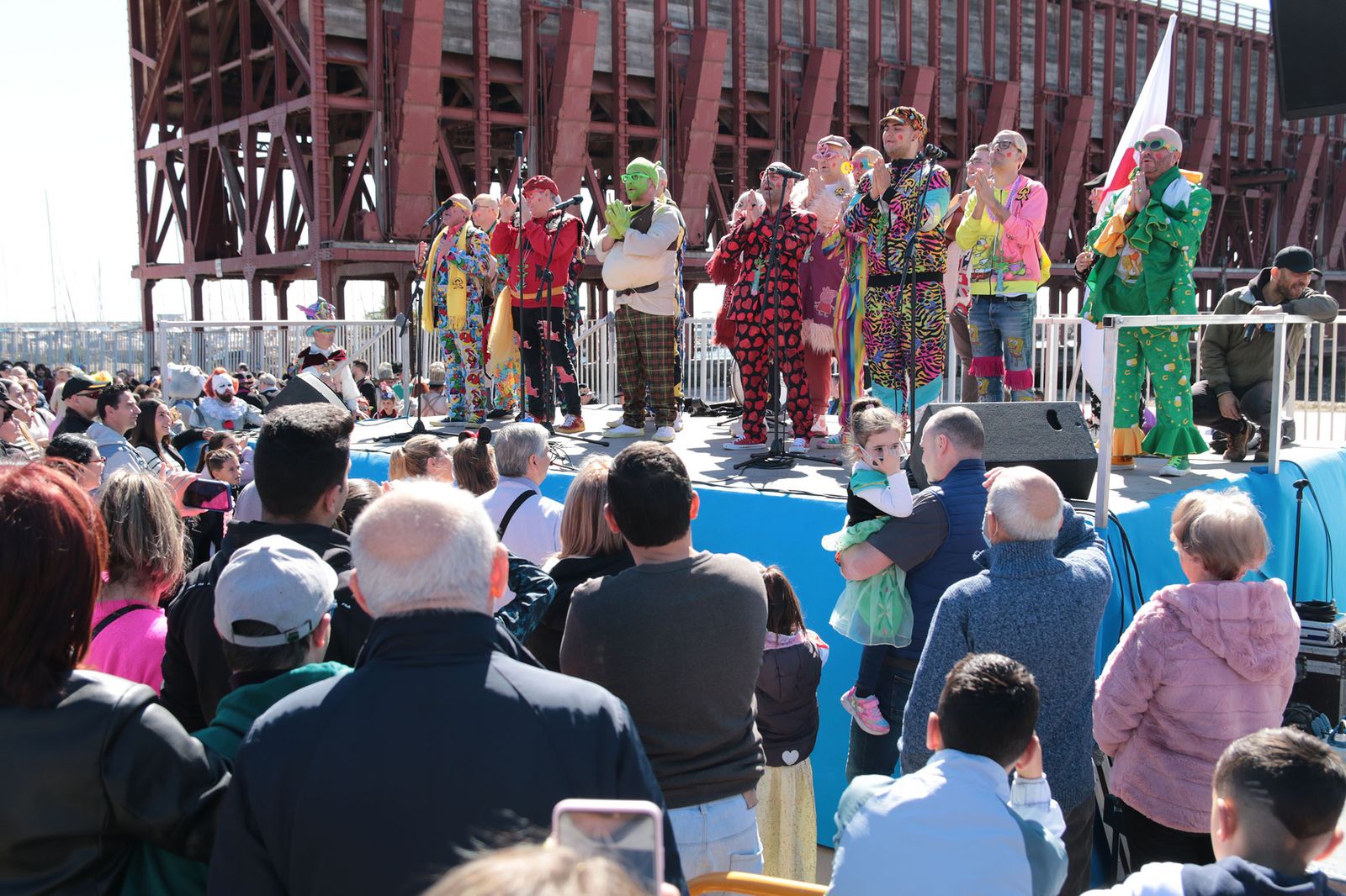 Las imágenes del Entierro de la Sardina de Almería