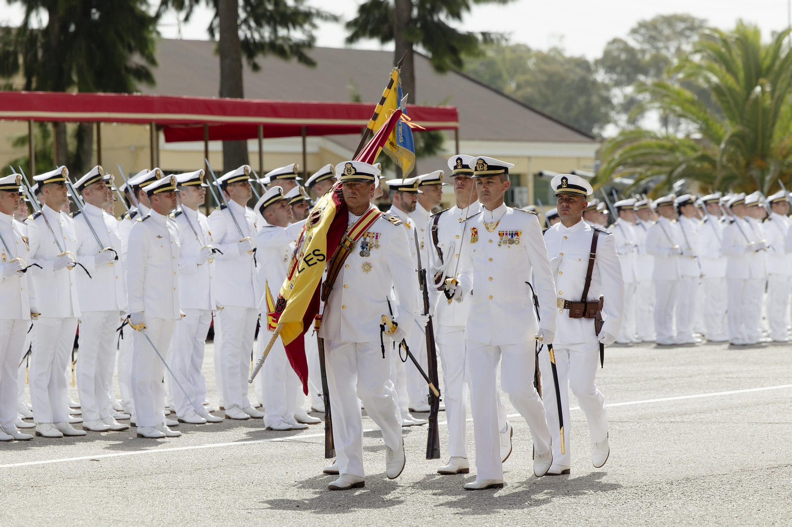 Imágenes de la entrega de los Reales Despachos presidida por  El Rey Felipe VI en San Fernando.