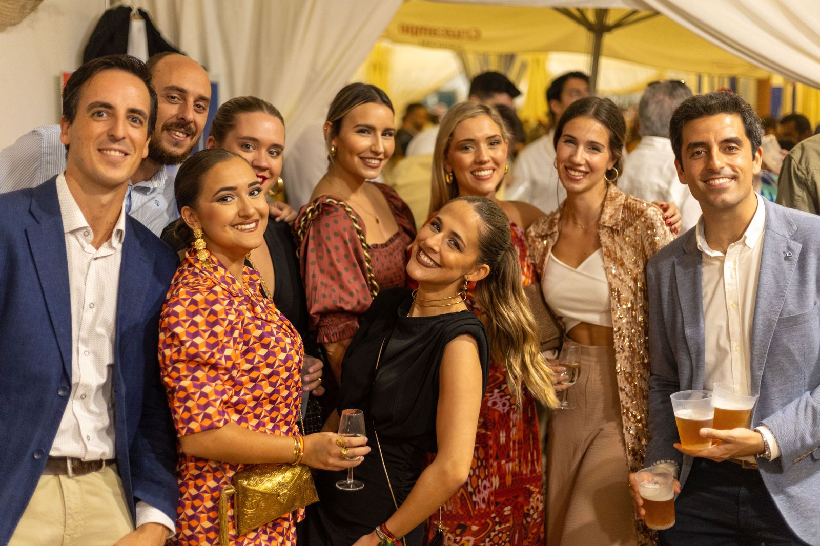 Feria del Caballo 2023: Imágenes del ambiente en la noche del sábado