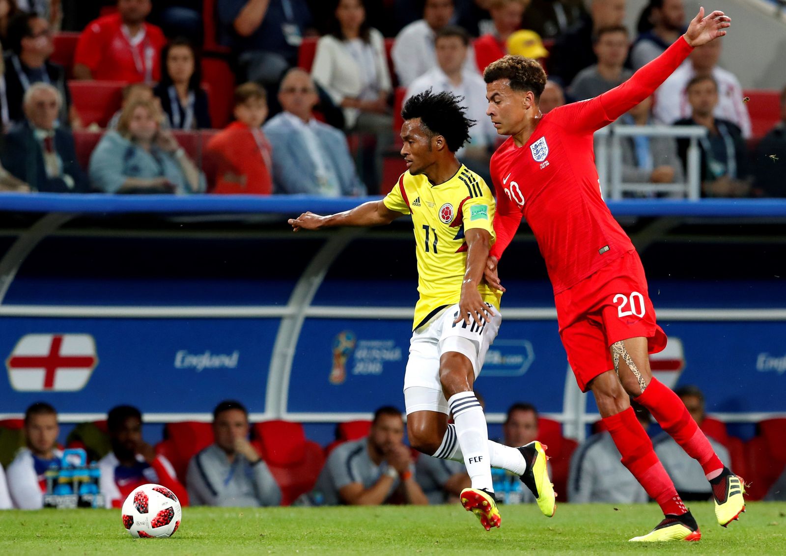 Las imágenes del Colombia-Inglaterra