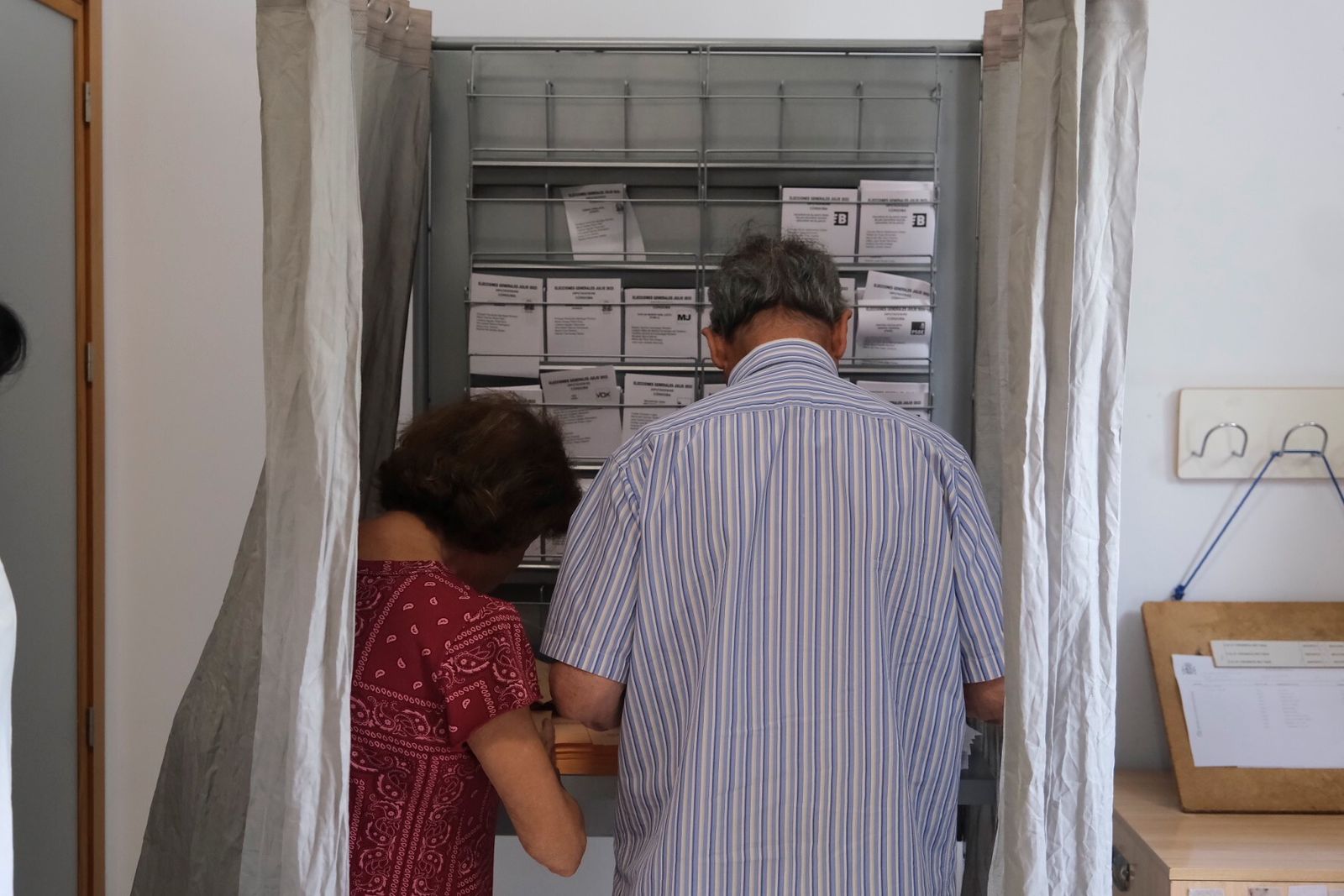 La jornada electoral en Córdoba, en imágenes