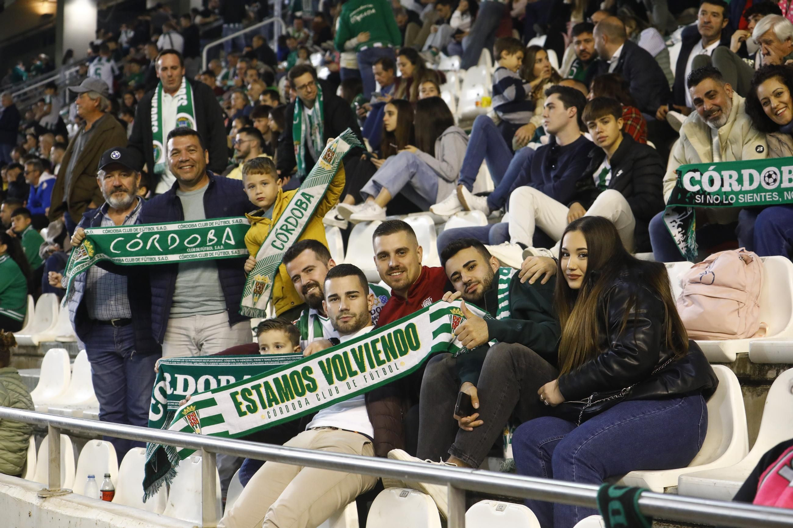 Las mejores fotos del ambiente en el Córdoba CF - Zaragoza en El Arcángel