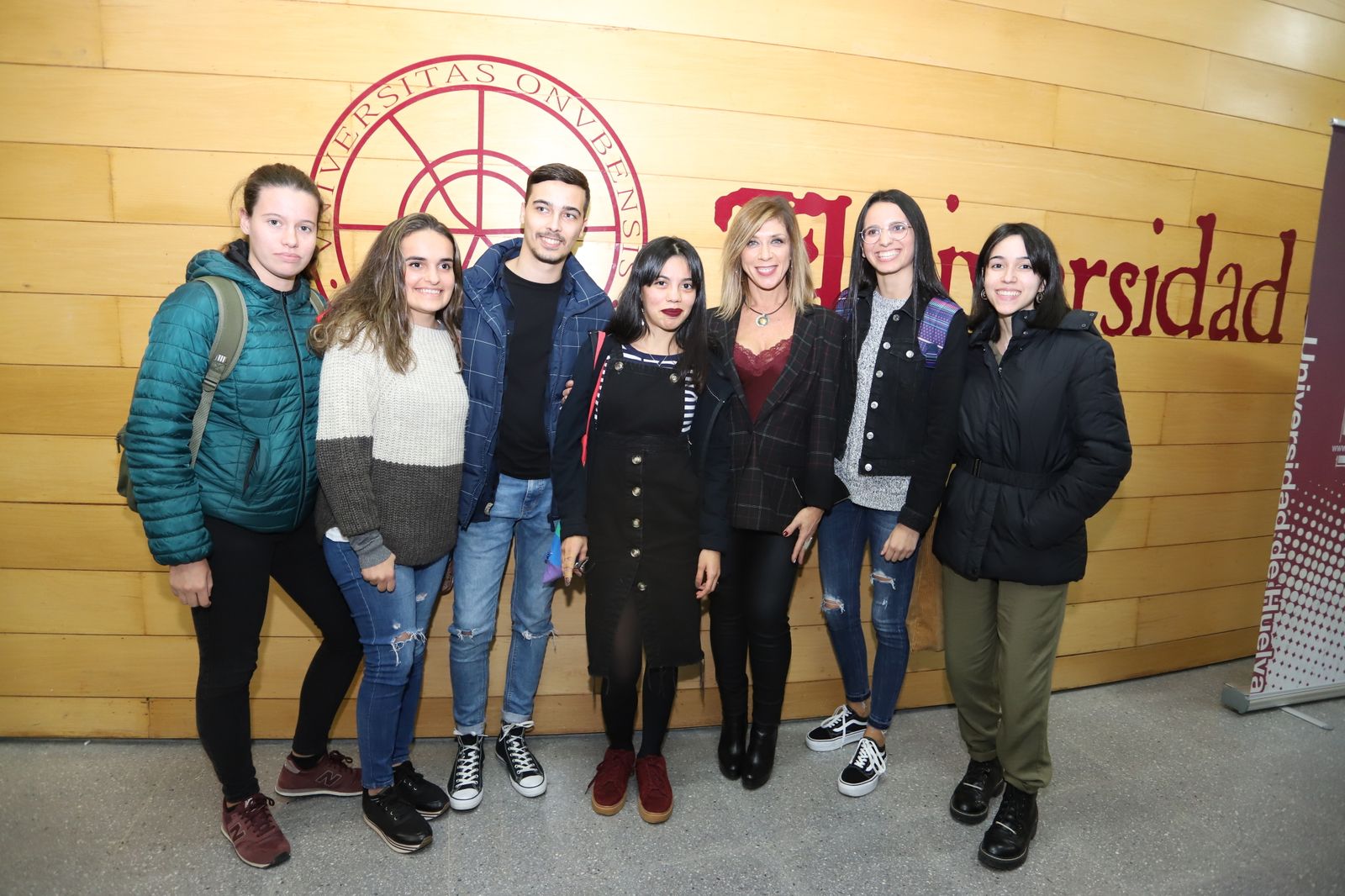 Imágenes del coloquio que ofrecieron Eva Isanta y Celia Molina sobre el papel de la mujer en el cine
