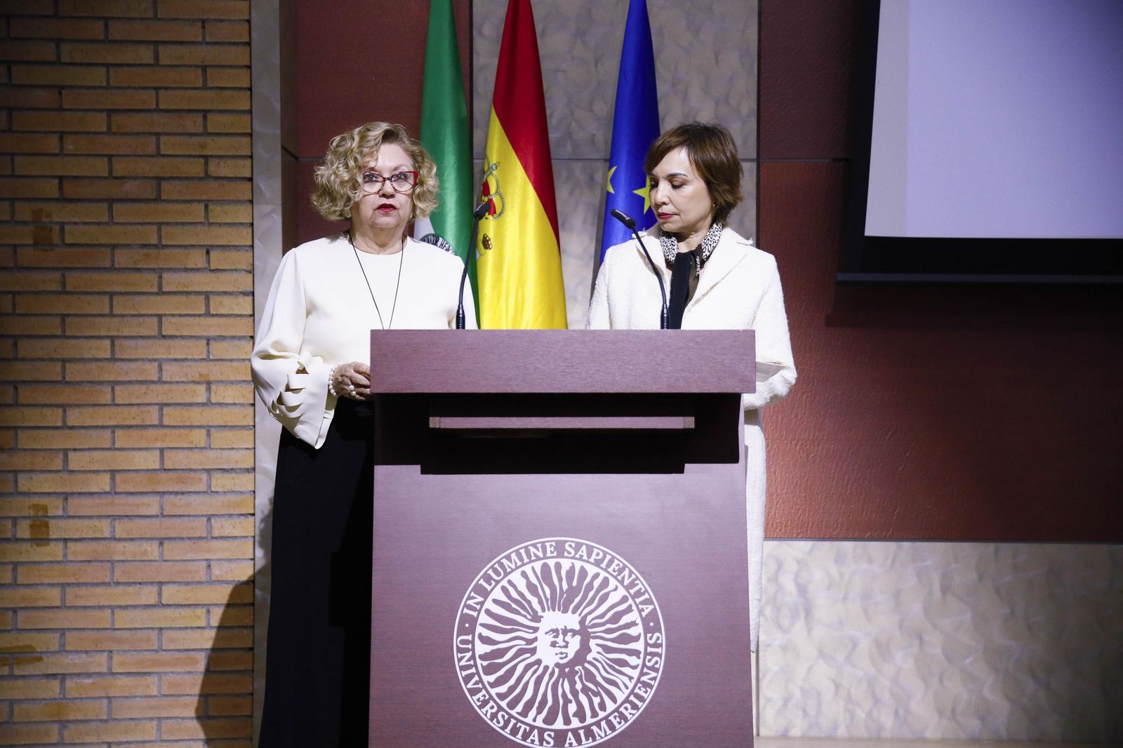 Las imágenes del acto de entrega de la Medalla de Oro a José Fernández Torres Tomatito, en la Universidad de Almería