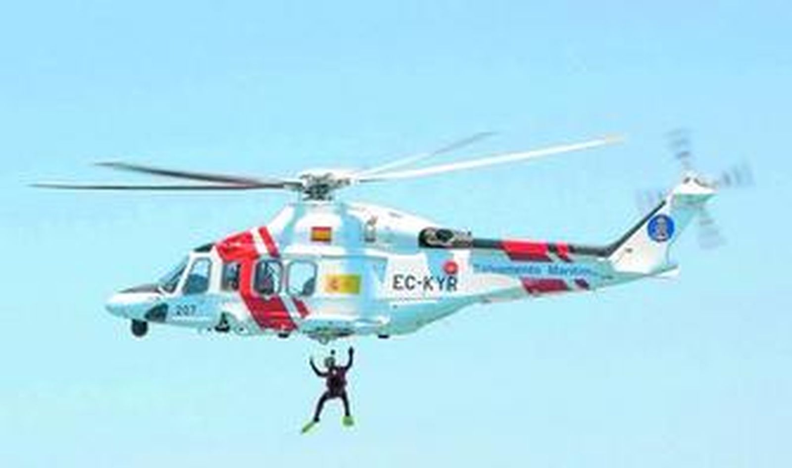 Imagen de archivo de una exhibición del helicóptero Helimer 207 de Salvamento Marítimo siniestrado.