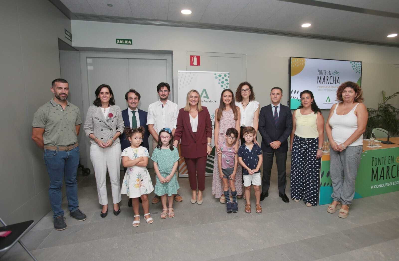 Los alumnos del CEIP Cruz Blanca de Aznalcóllar.