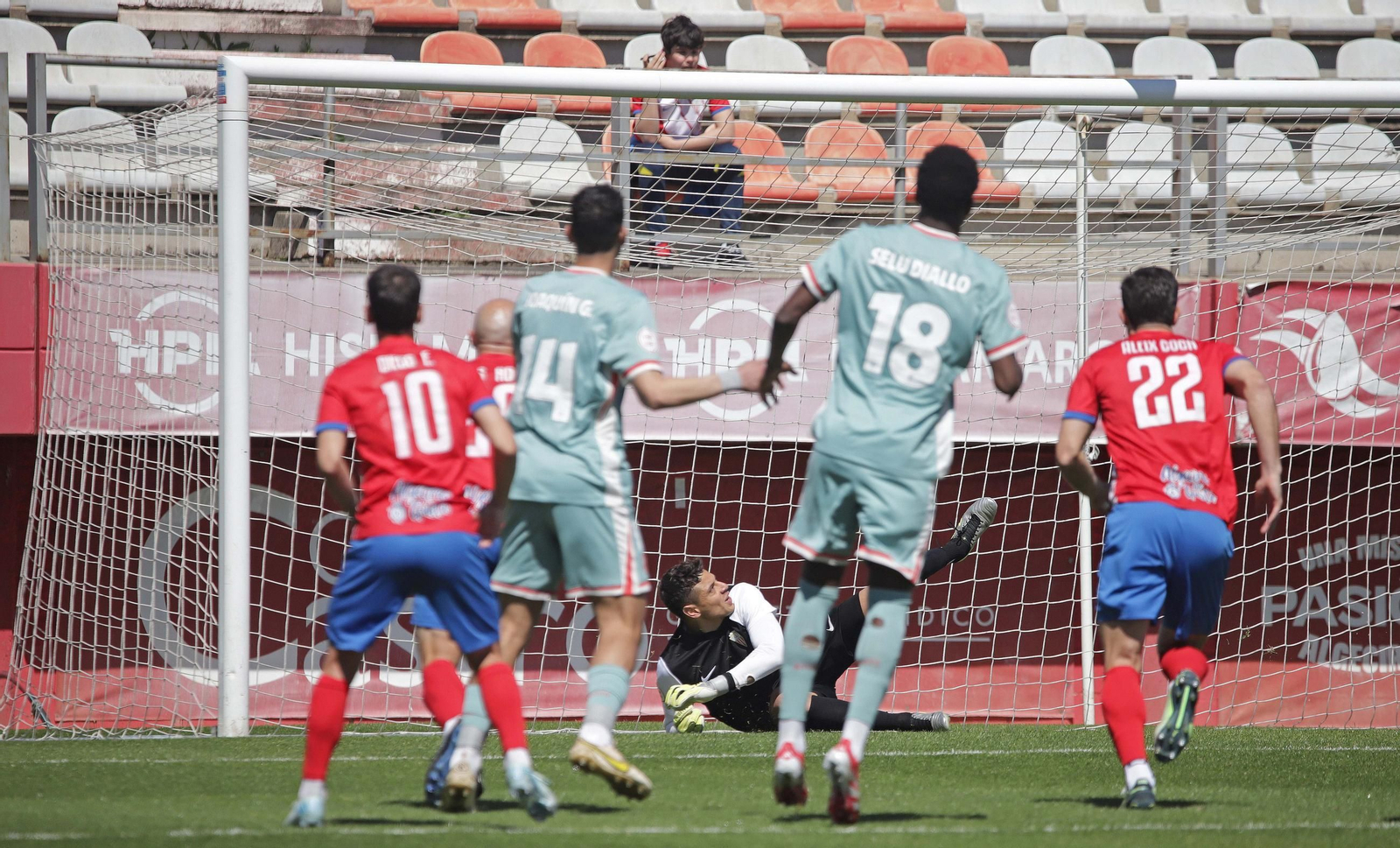 Las mejores fotos del Algeciras CF - Atlético de Madrid B de Primera Federación