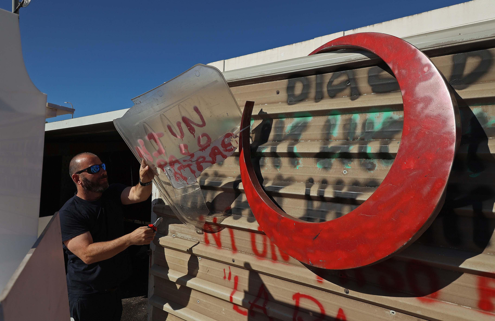 El fin de la huelga de Acerinox, en imágenes