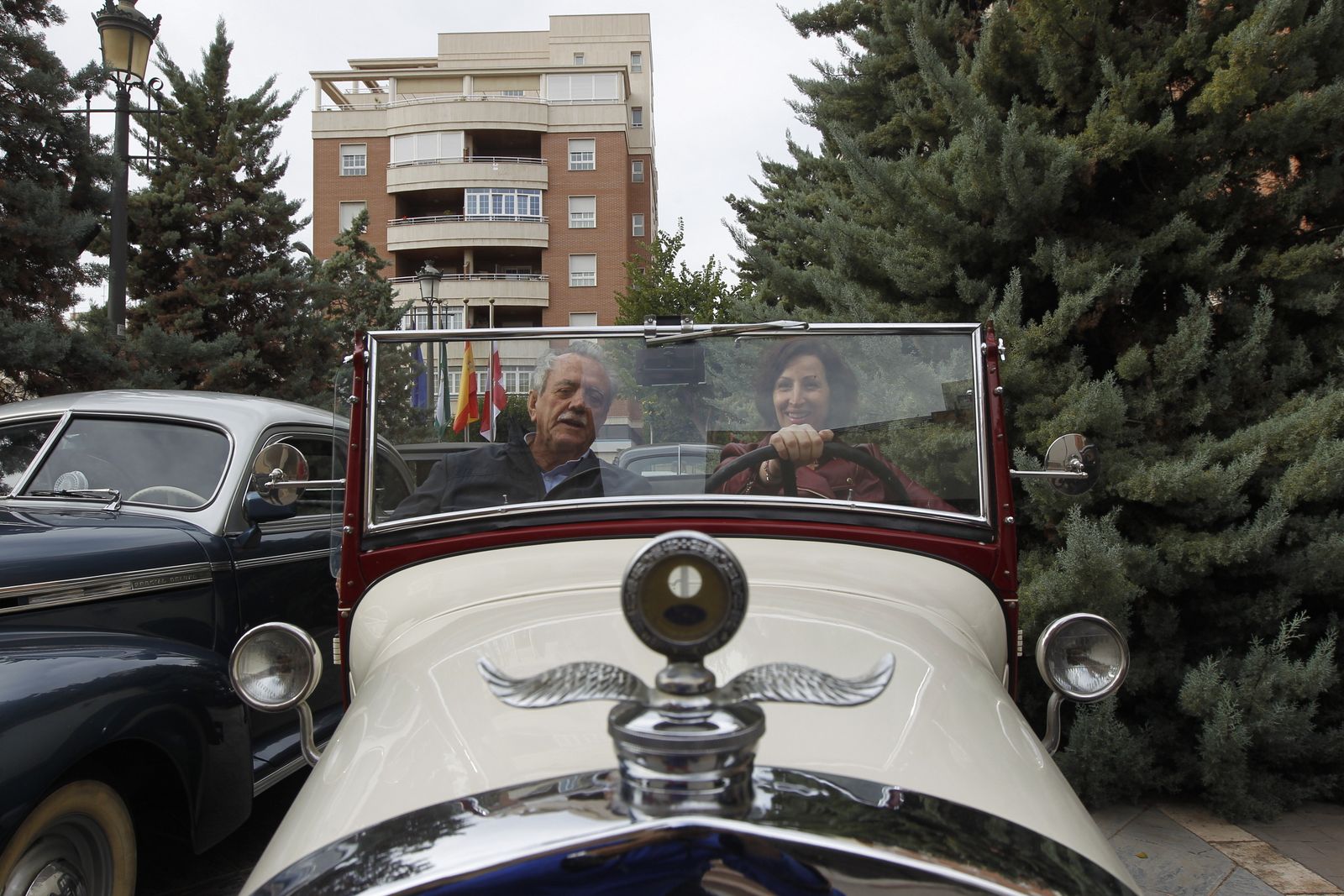 Fotogalería presentación XXX Ruta Vehículos Antiguos. Alcaldía de Almería