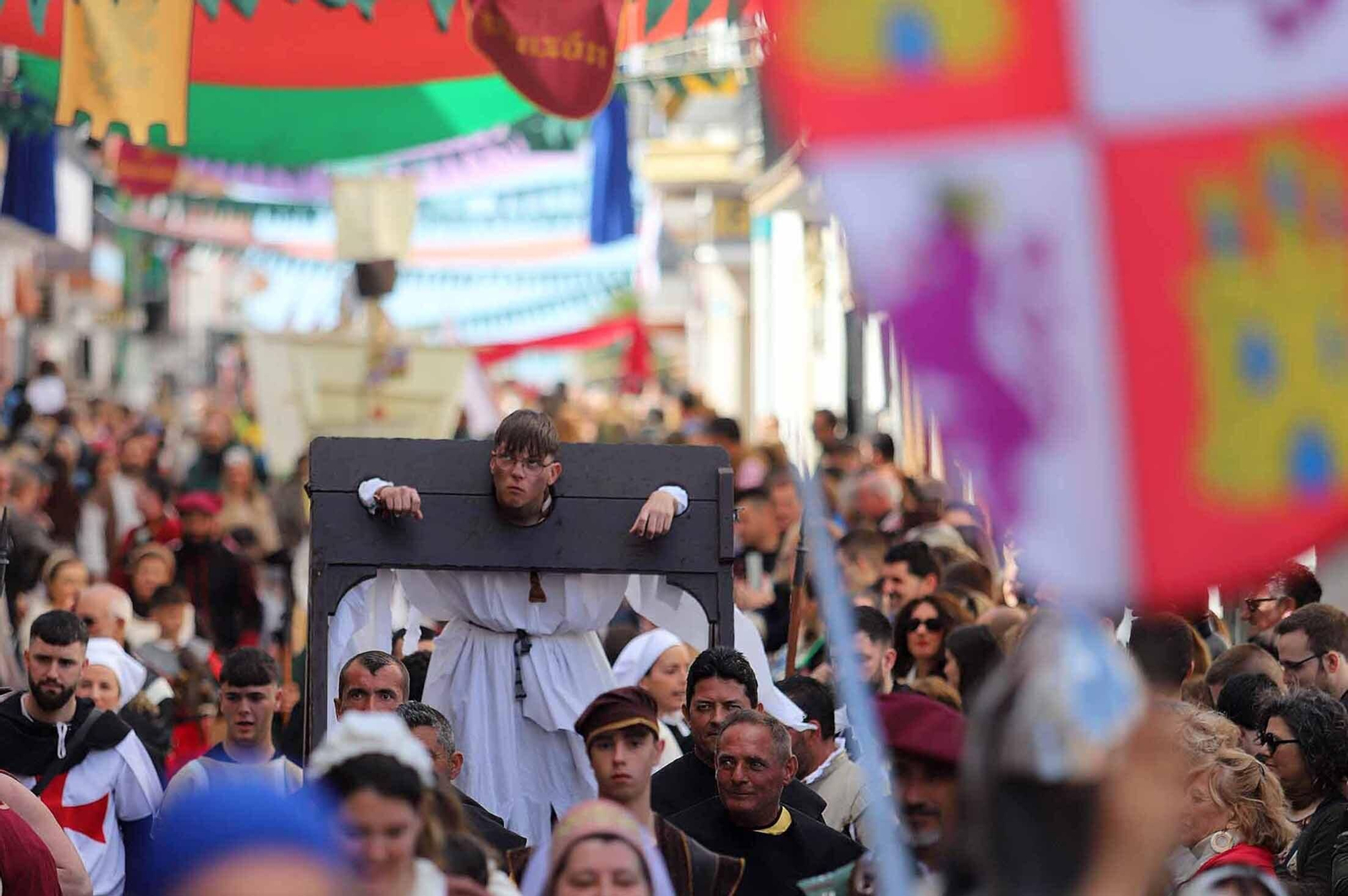 Imágenes del gran ambiente en la Feria Medieval de Palos de la Frontera, Huelva