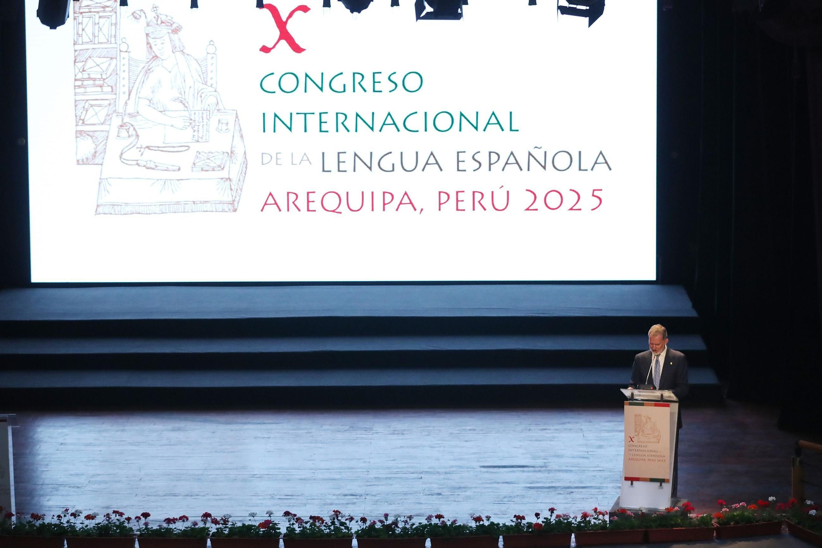 El Rey, en la sesión de apertura del Congreso de la Lengua.