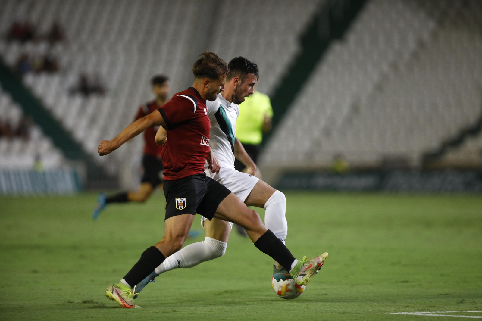 Las imágenes de la victoria del Córdoba CF ante el Mérida
