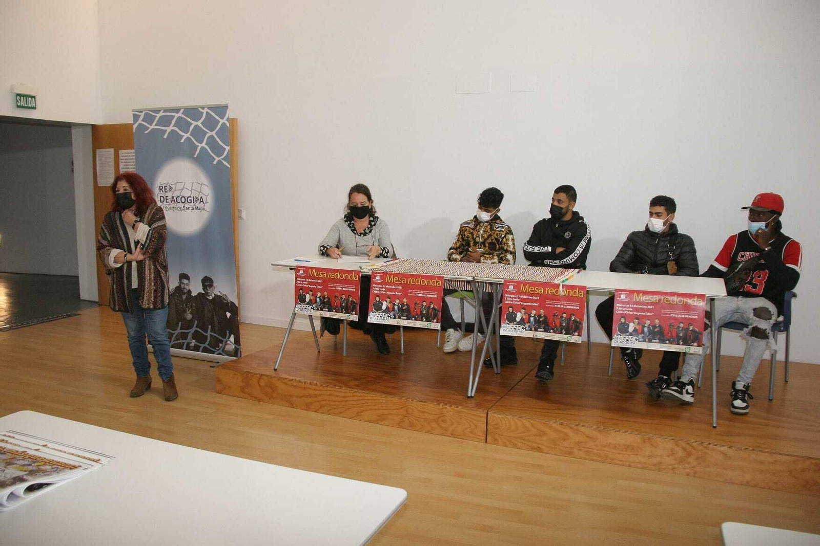 Una imagen de la mesa redonda celebrada en la tarde del miércoles en el centro cívico.