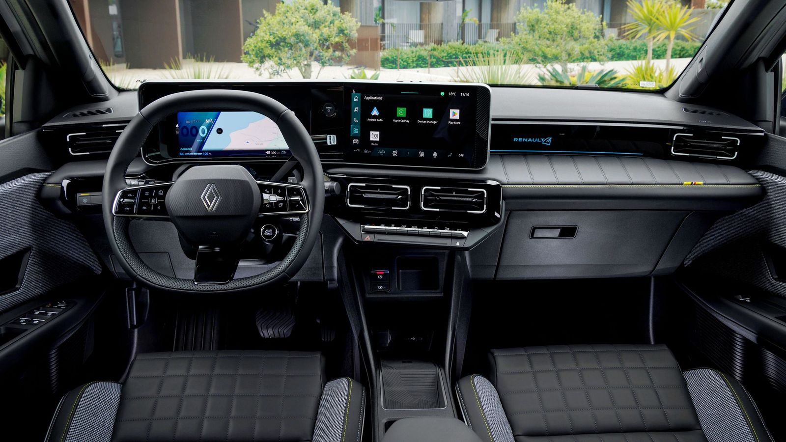 Con la salvedad de las levas para el control de la frenada regenerativa que se usan en el Renault 4 E-Tech, el puesto de conducción pasaría por el de un Renault 5 E-Tech.