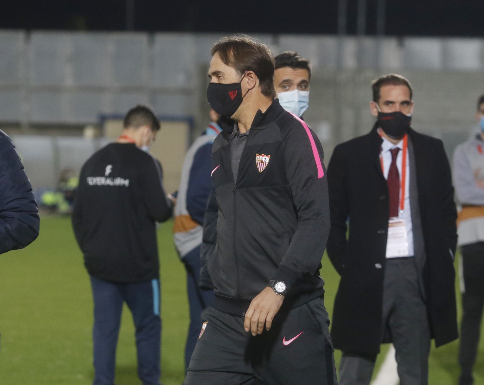 Las imágenes de la histórica visita del Sevilla FC al Ciudad de Lucena