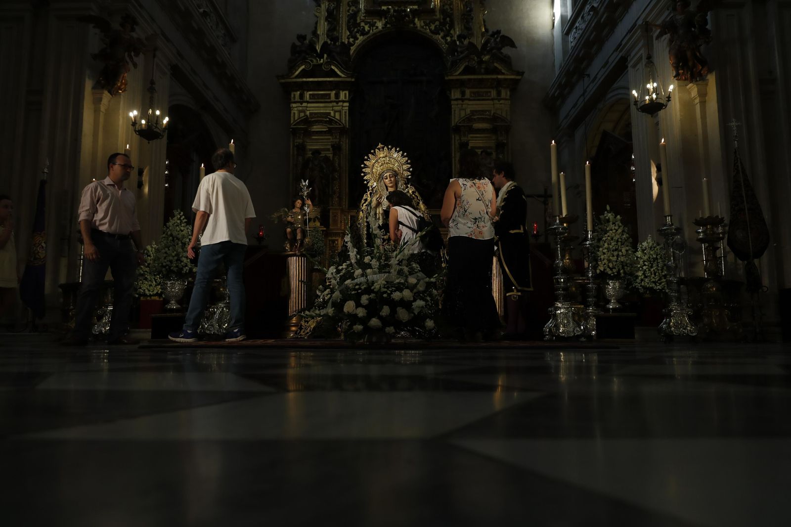 La Virgen de la Victoria, en besamanos en la Catedral