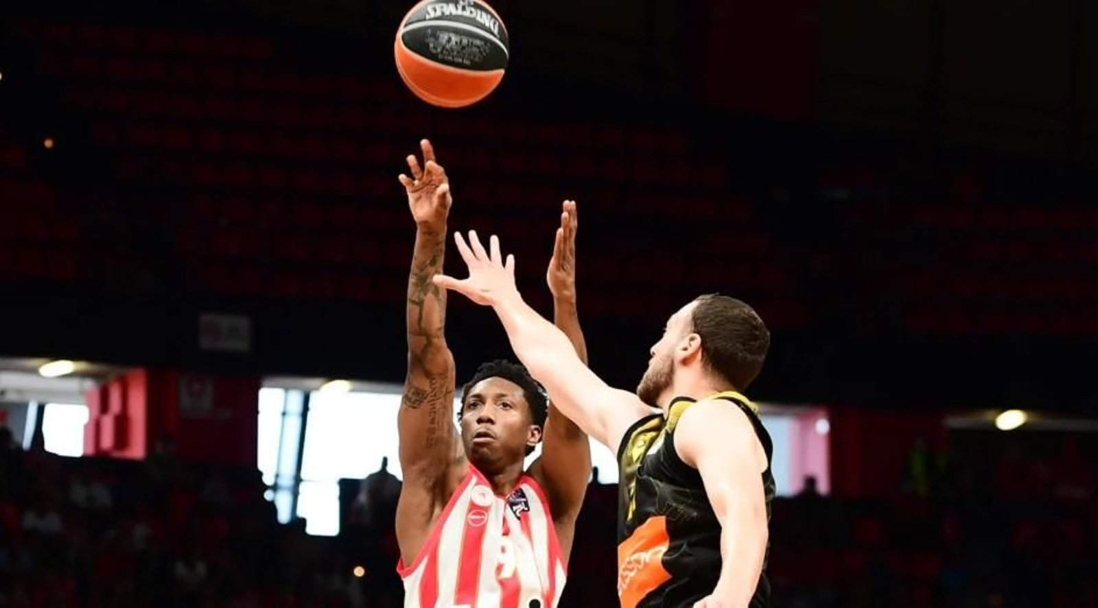 Imagen del Olympiacos-AEK.