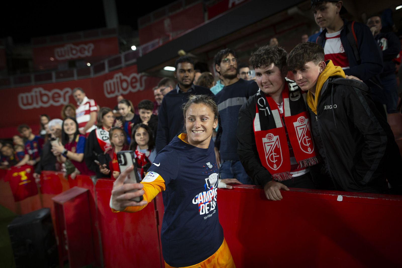 Las imágenes de la celebración del FC Barcelona en Los Cármenes