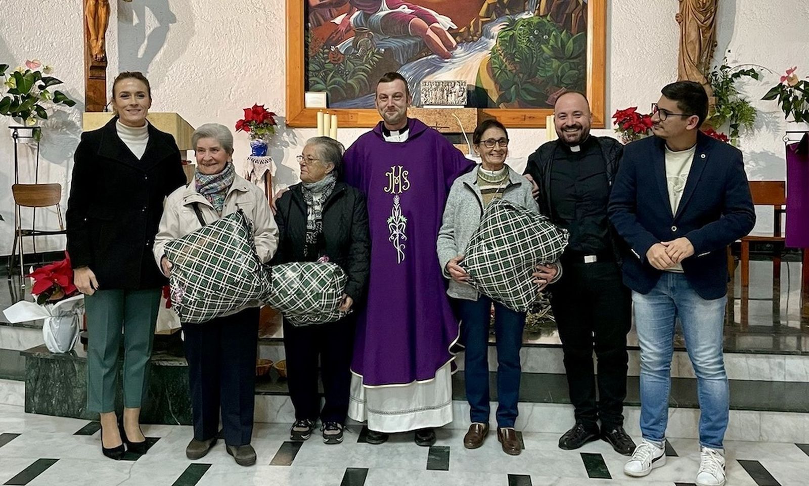 Las tres hermanas de esta Congregación en su despedida