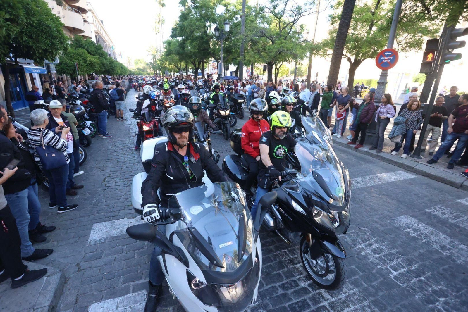 Jerez disfruta ya del ambiente del Gran Premio de MotoGP con la Gran Caravana Motera
