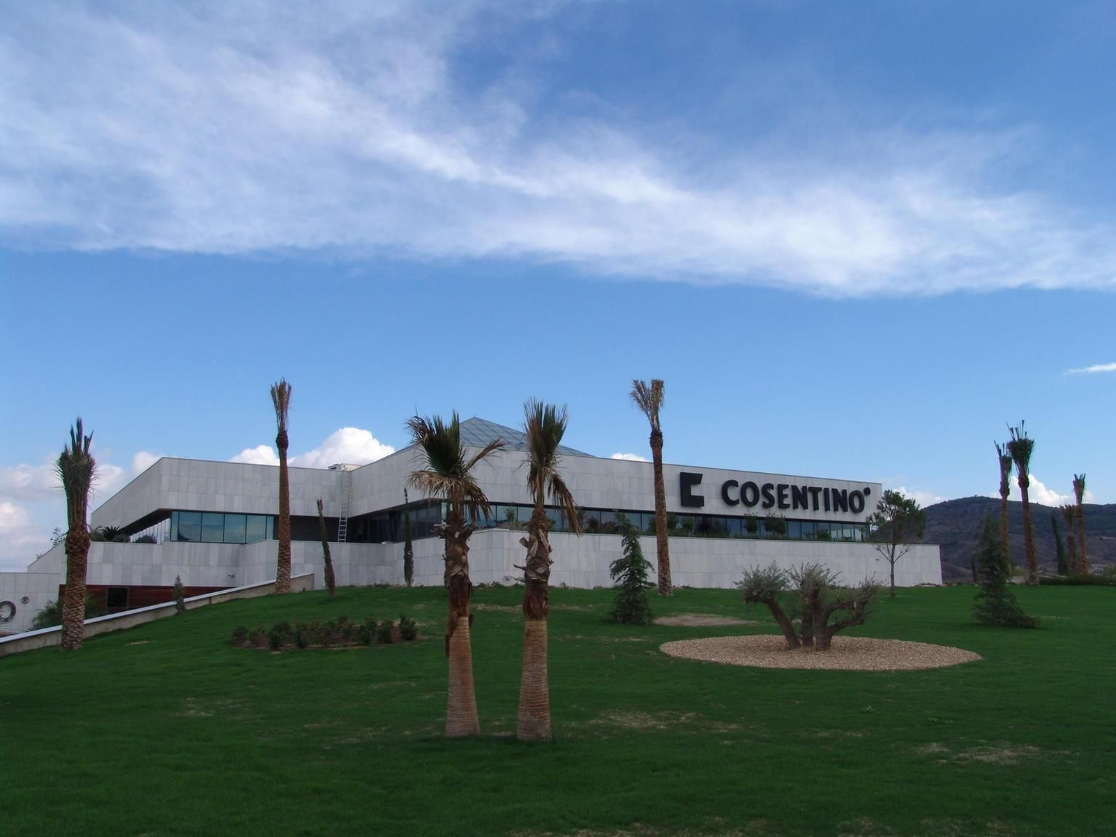 Sede de Cosentino en Cantoria.