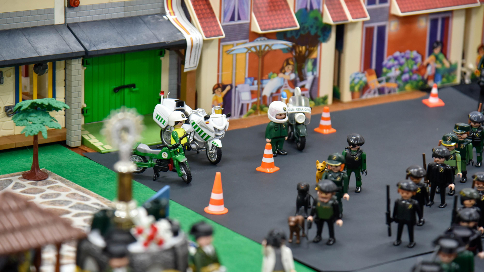 La exposición de Playmovil Homenaje a la Guardia Civil
