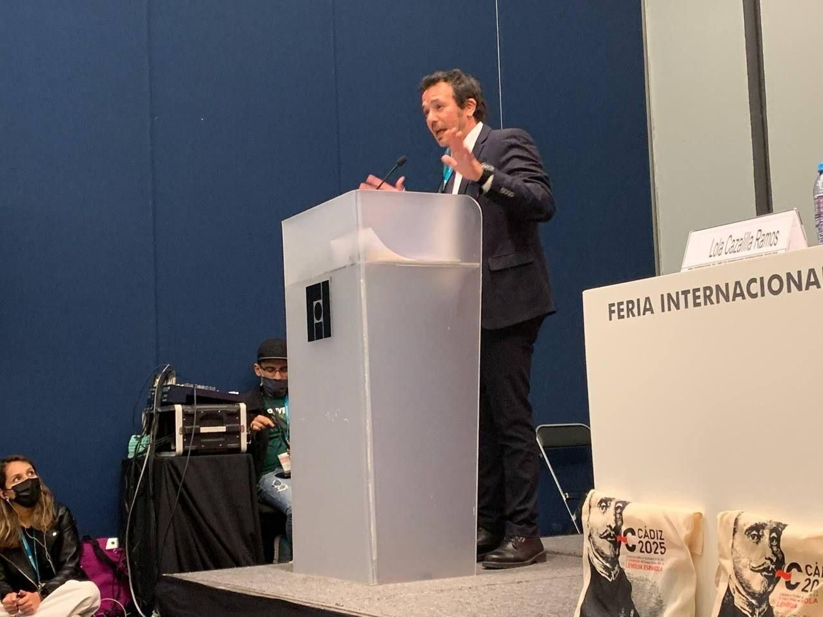 El alcalde, José María González, durante la presentación de la candidatura de Cádiz al Congreso de la Lengua.