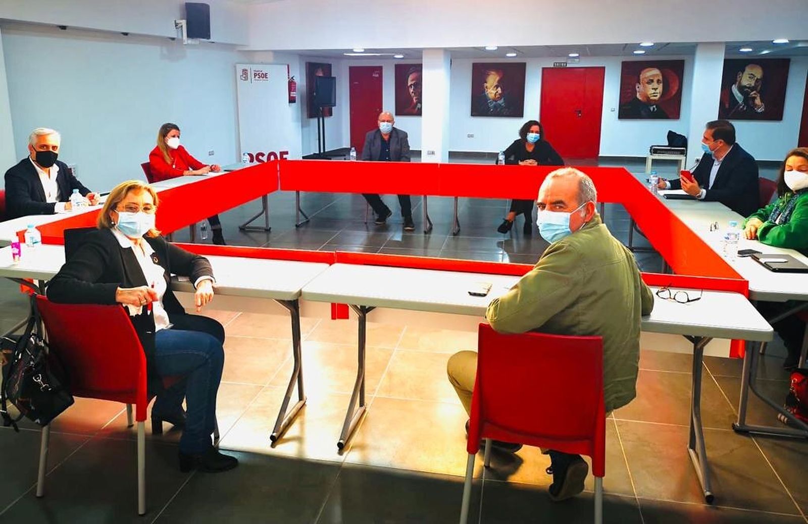 Reunión de la Comisión Gestora del PSOE provincial de Huelva tras su constitución.