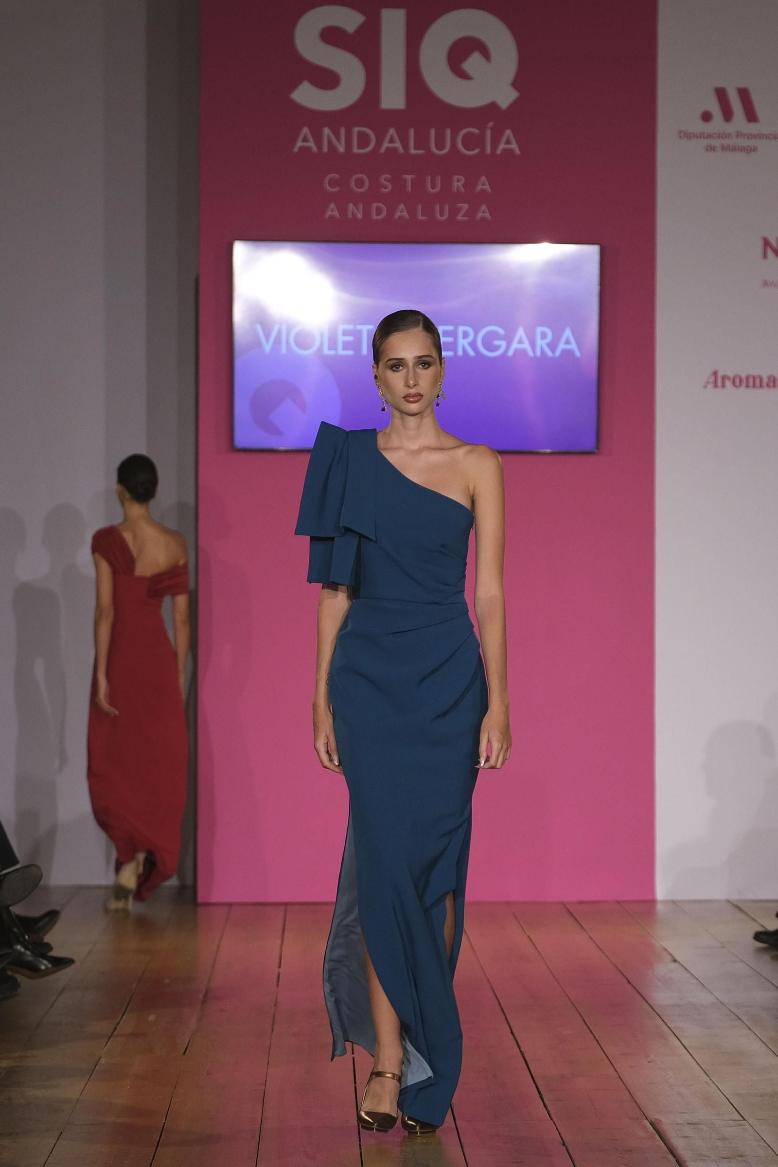 Sobriedad y minimalismo en las invitadas de Violeta Vergara