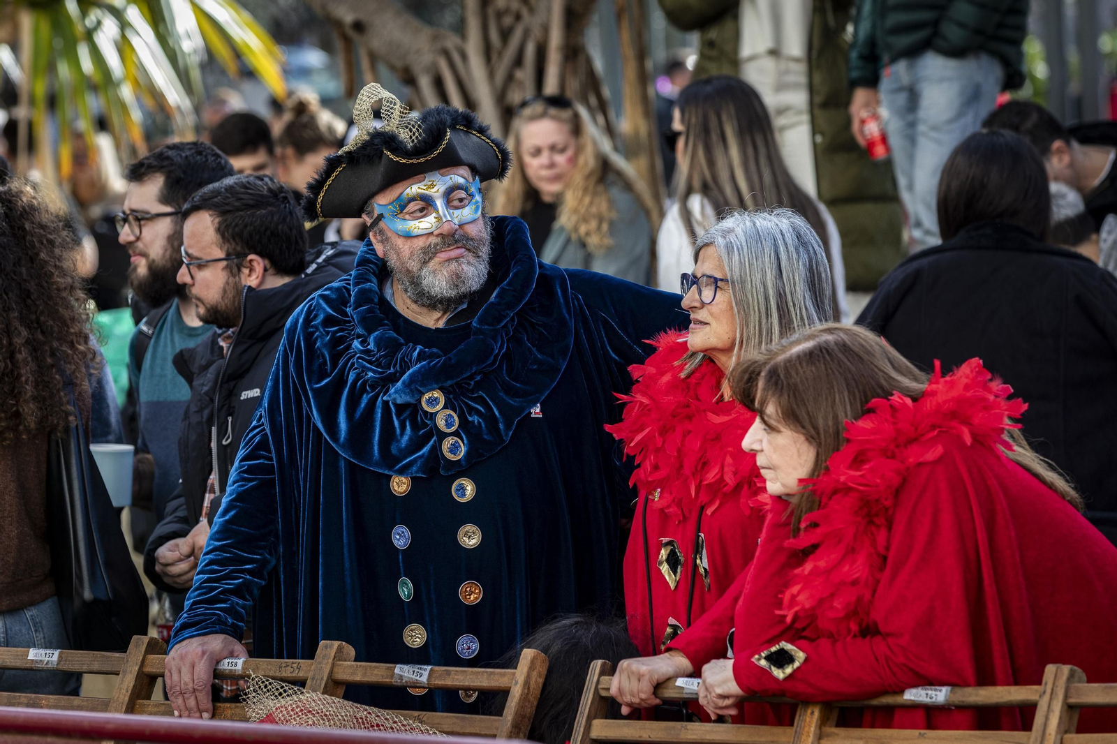 Búscate entre las mejores imágenes de la Cabalgata Magna
