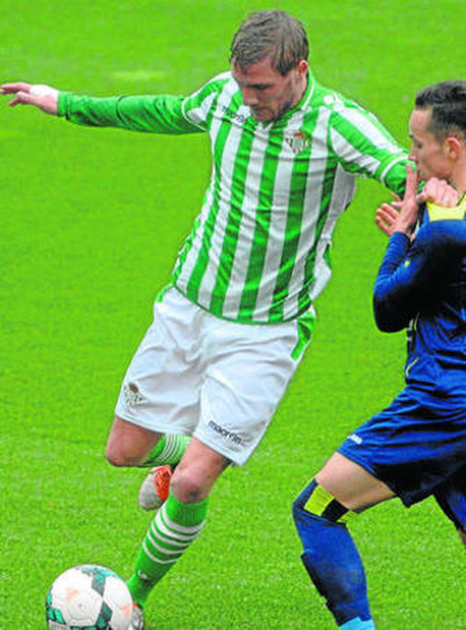 Perquis, que apareció con una mano vendada, se halla recuperado.