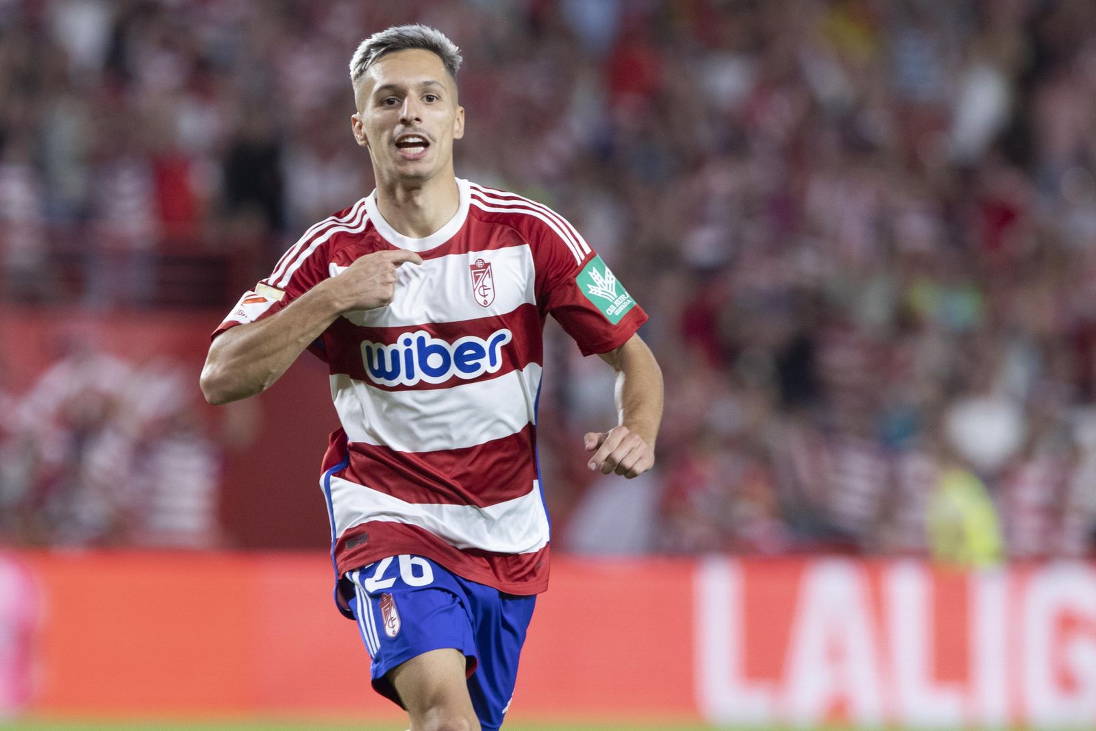 Las mejores imágenes del partido entre Granada CF y FC Barcelona