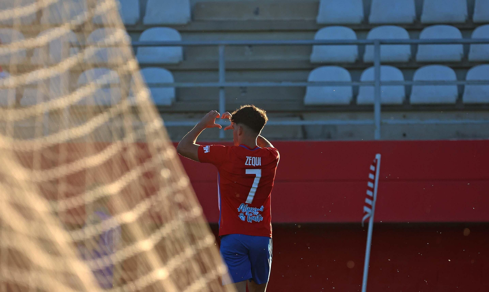 Las mejores fotos del Algeciras - Castellón de Primera RFEF